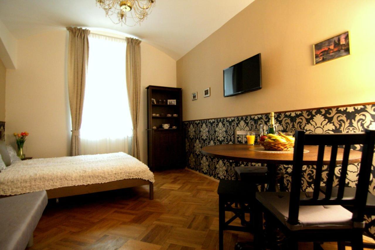 Allstar Vinohrady Ateliers Apartment Прага Екстериор снимка