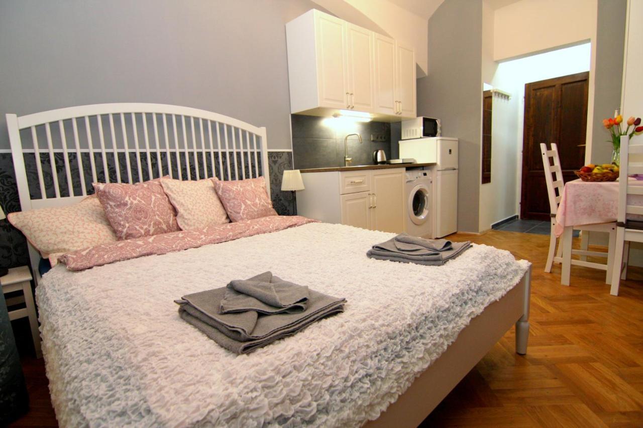 Allstar Vinohrady Ateliers Apartment Прага Екстериор снимка